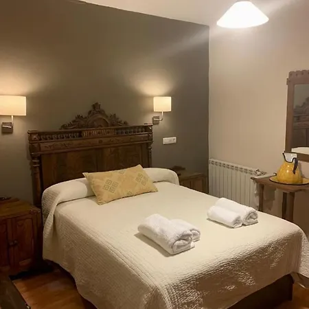 La Casa De Sanabria De 3 Y 2 Banos *