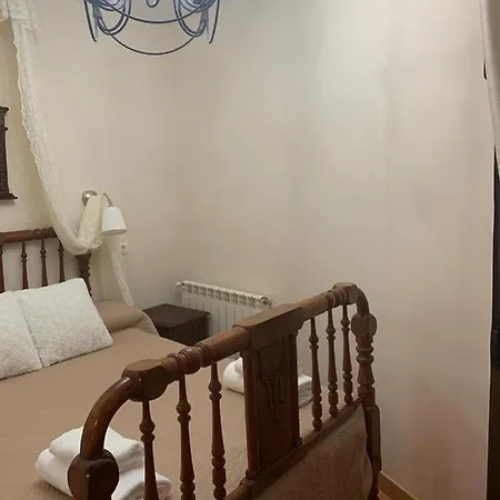 La Casa De Sanabria De 3 Y 2 Banos Cerdillo