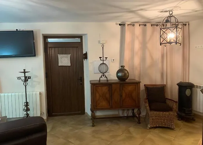 La Casa De Sanabria De 3 Y 2 Banos *