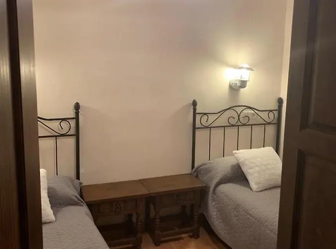 La Casa De Sanabria De 3 Y 2 Banos